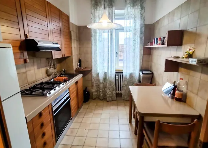 Casa Riverbero ノヴァーラ