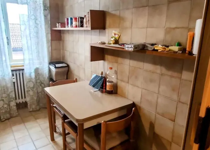 アパート Casa Riverbero ノヴァーラ