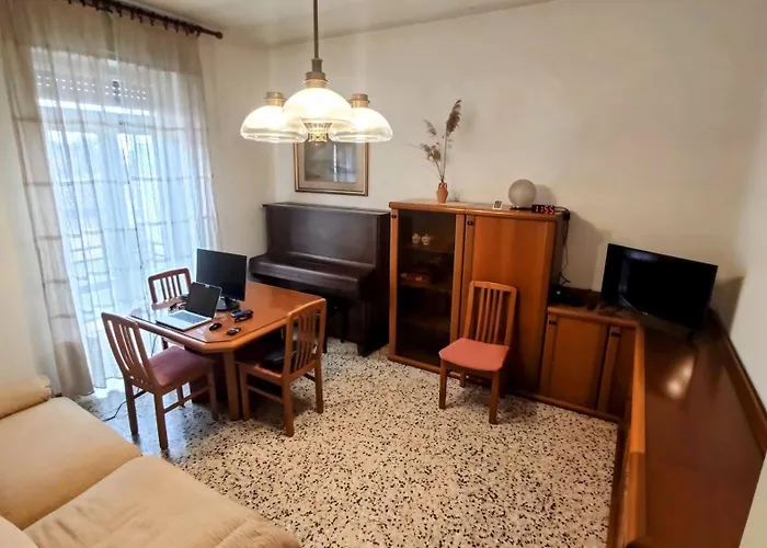 Casa Riverbero * ノヴァーラ
